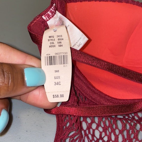 Victoria Secret - Picture 4 of 4